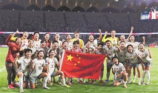 开云官网-一张还在作答的考卷