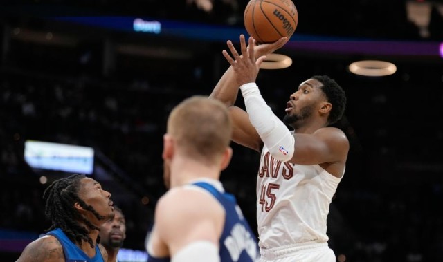 kaiyun-NBA-爱德华兹25+5骑士5人得分20+主场复仇森林狼