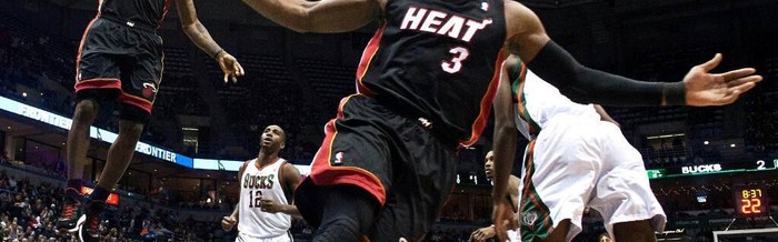 kaiyun-韦德：我当年主动给詹姆斯让位！希望詹姆斯带我们夺冠！|德维恩·韦德|热火|奥尼尔|运动员发声|沙奎尔-奥尼尔_新浪体育_新浪新闻