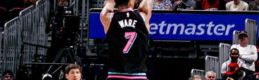 开云-空砍32+6+8！杜兰特赛后谈小贾，乌度卡还在甩锅，火箭对不起小谢