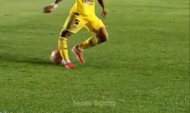 kaiyun-慎入，智利国脚维克托-达维拉右脚别扭落地导致膝盖重伤